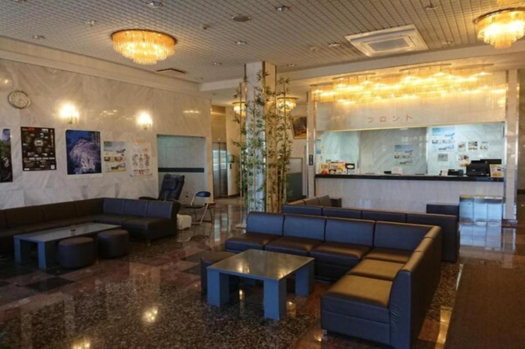 Business Hotel Kawakami كومانو المظهر الخارجي الصورة