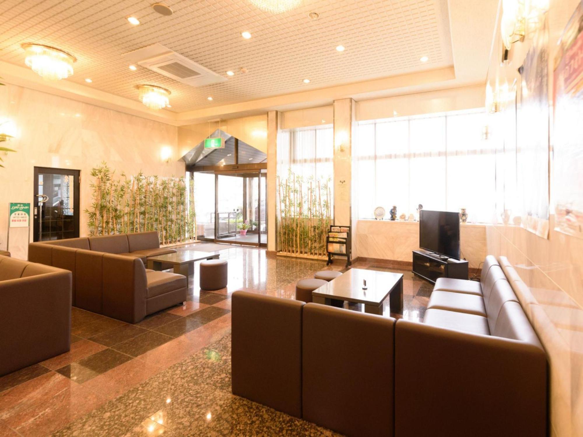 Business Hotel Kawakami كومانو المظهر الخارجي الصورة