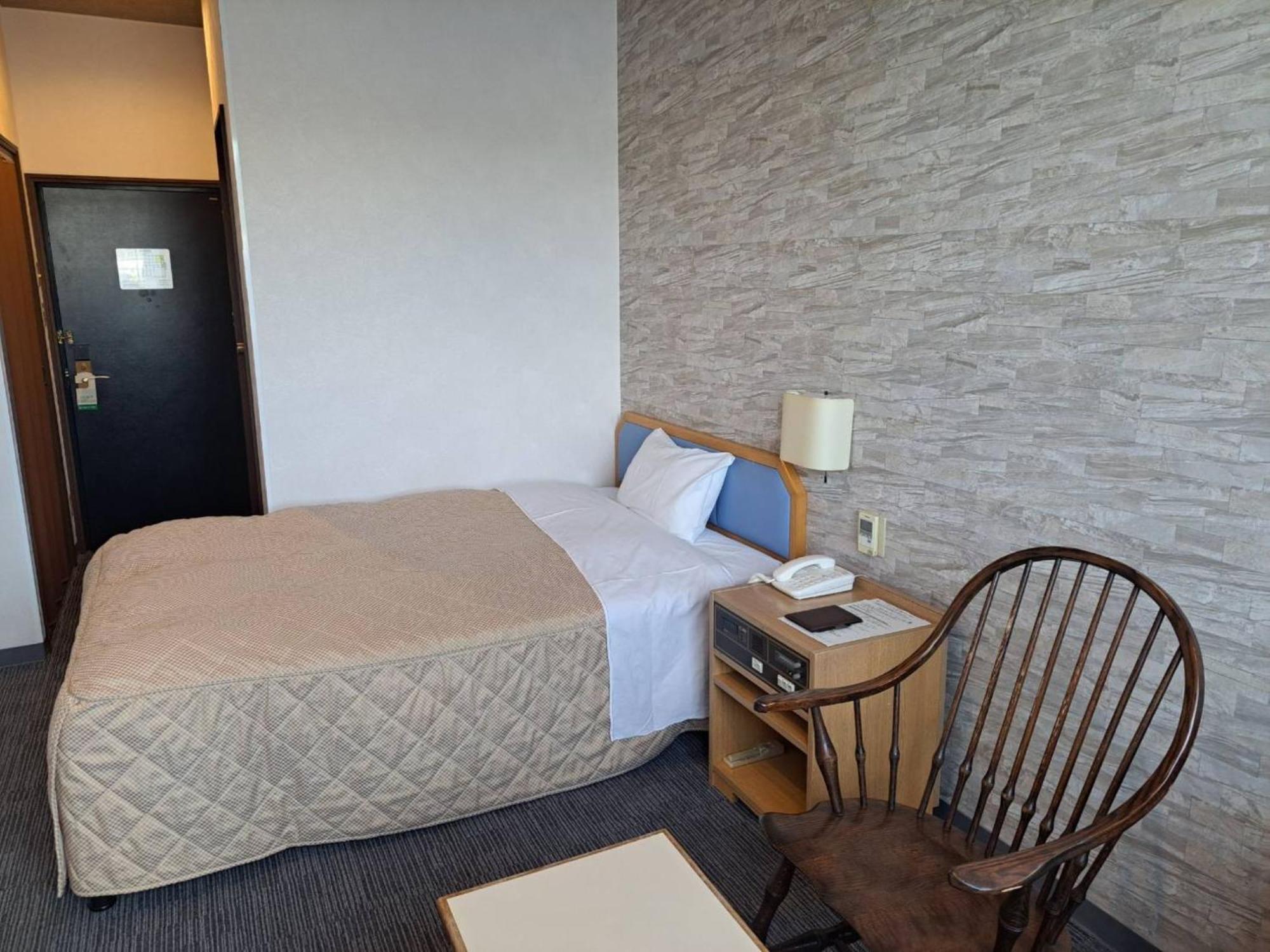 Business Hotel Kawakami كومانو المظهر الخارجي الصورة