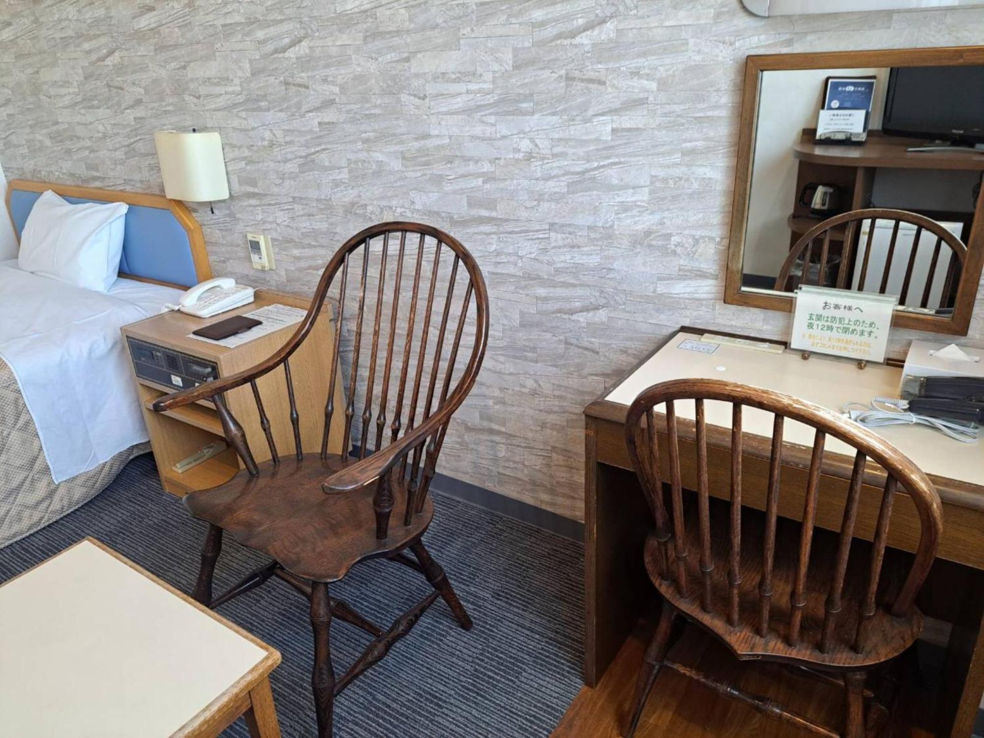 Business Hotel Kawakami كومانو المظهر الخارجي الصورة