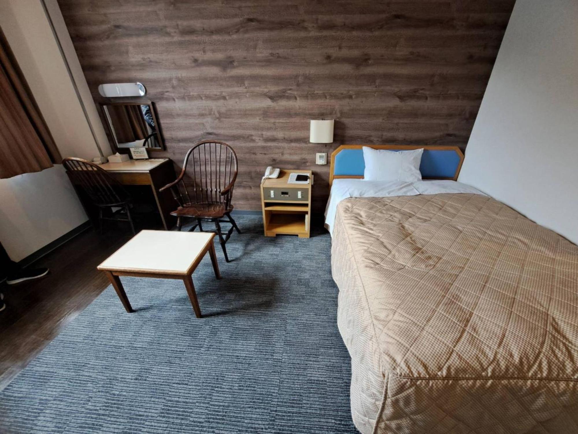 Business Hotel Kawakami كومانو المظهر الخارجي الصورة