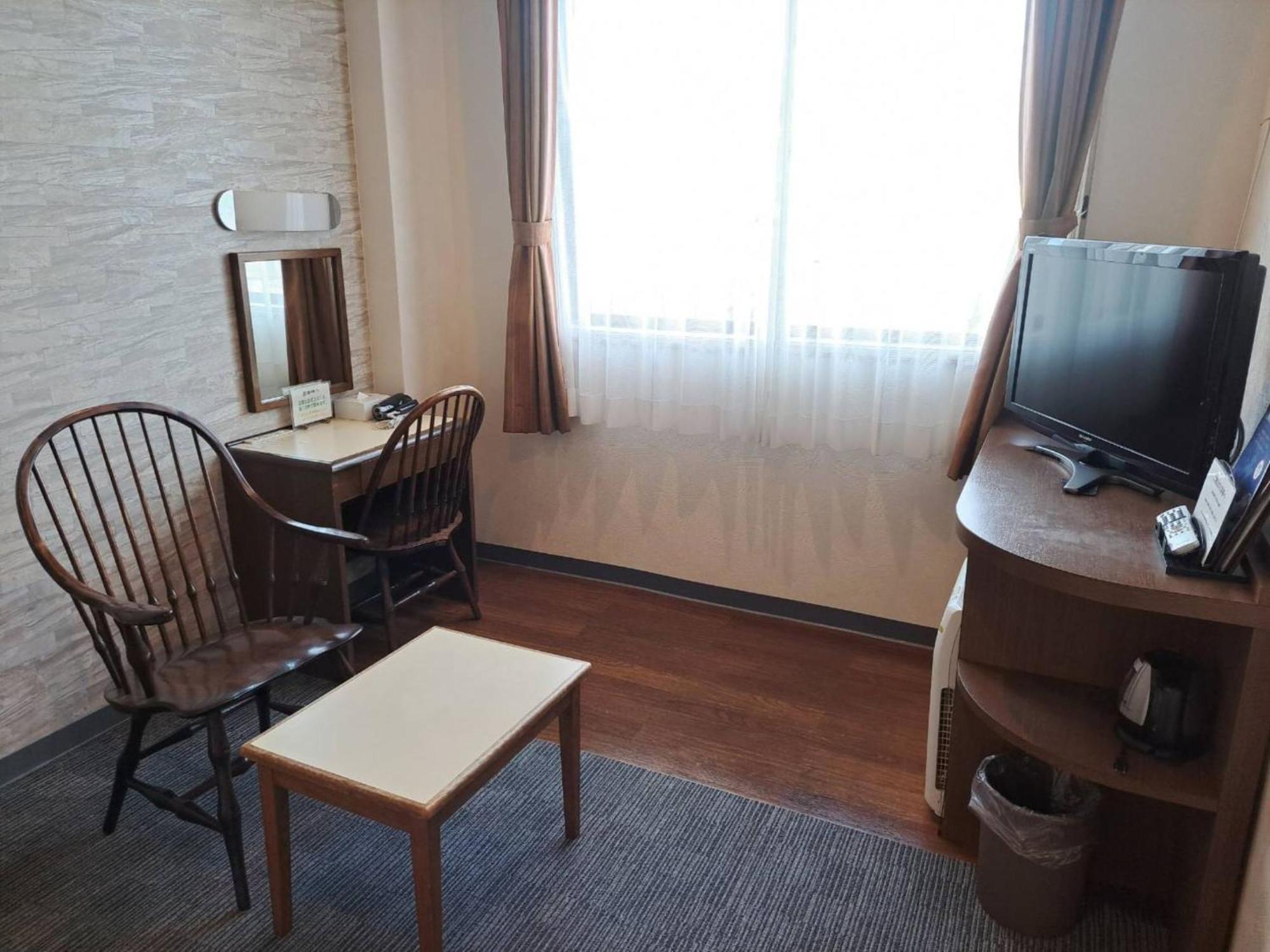 Business Hotel Kawakami كومانو المظهر الخارجي الصورة